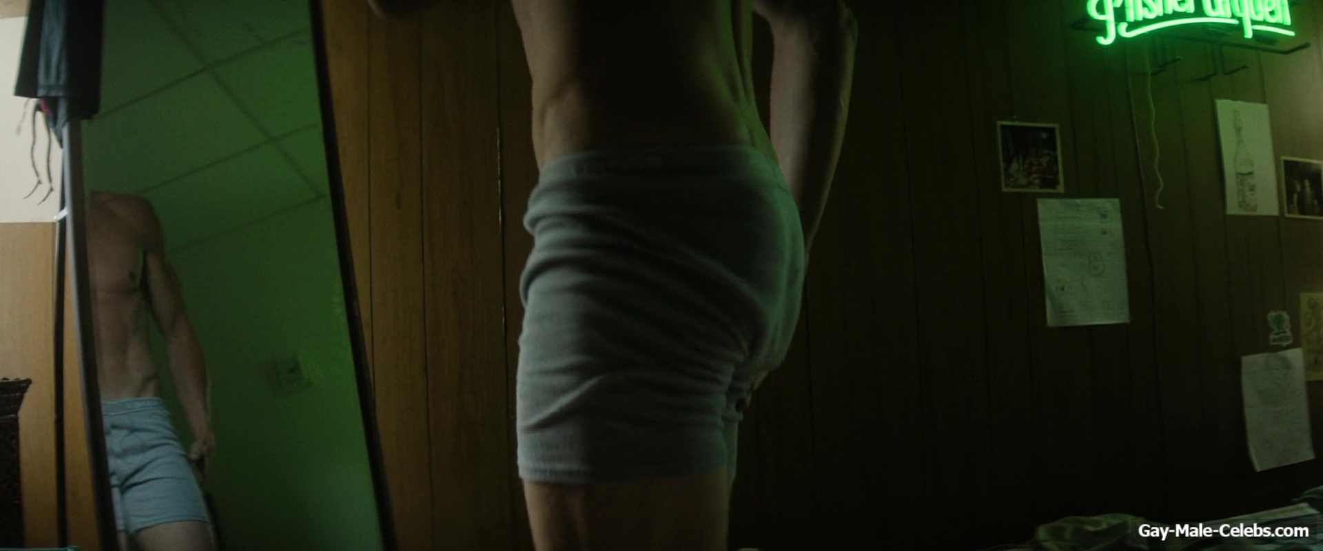 Karl Glusman nude in Pretty Thing