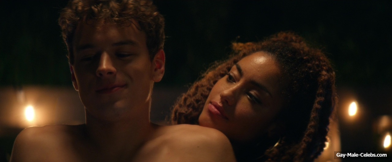 Rarmian Newton Nude And Sexy Scenes in Tell Me a Story S01E04