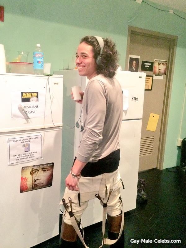 Anthony Ramos naked and bulge photos