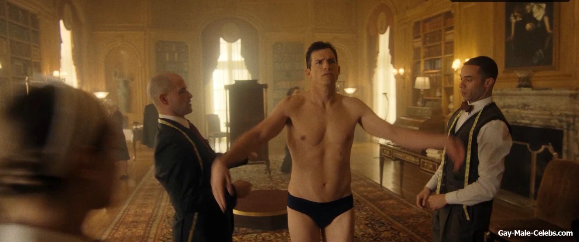 Ashton Kutcher dick bulge