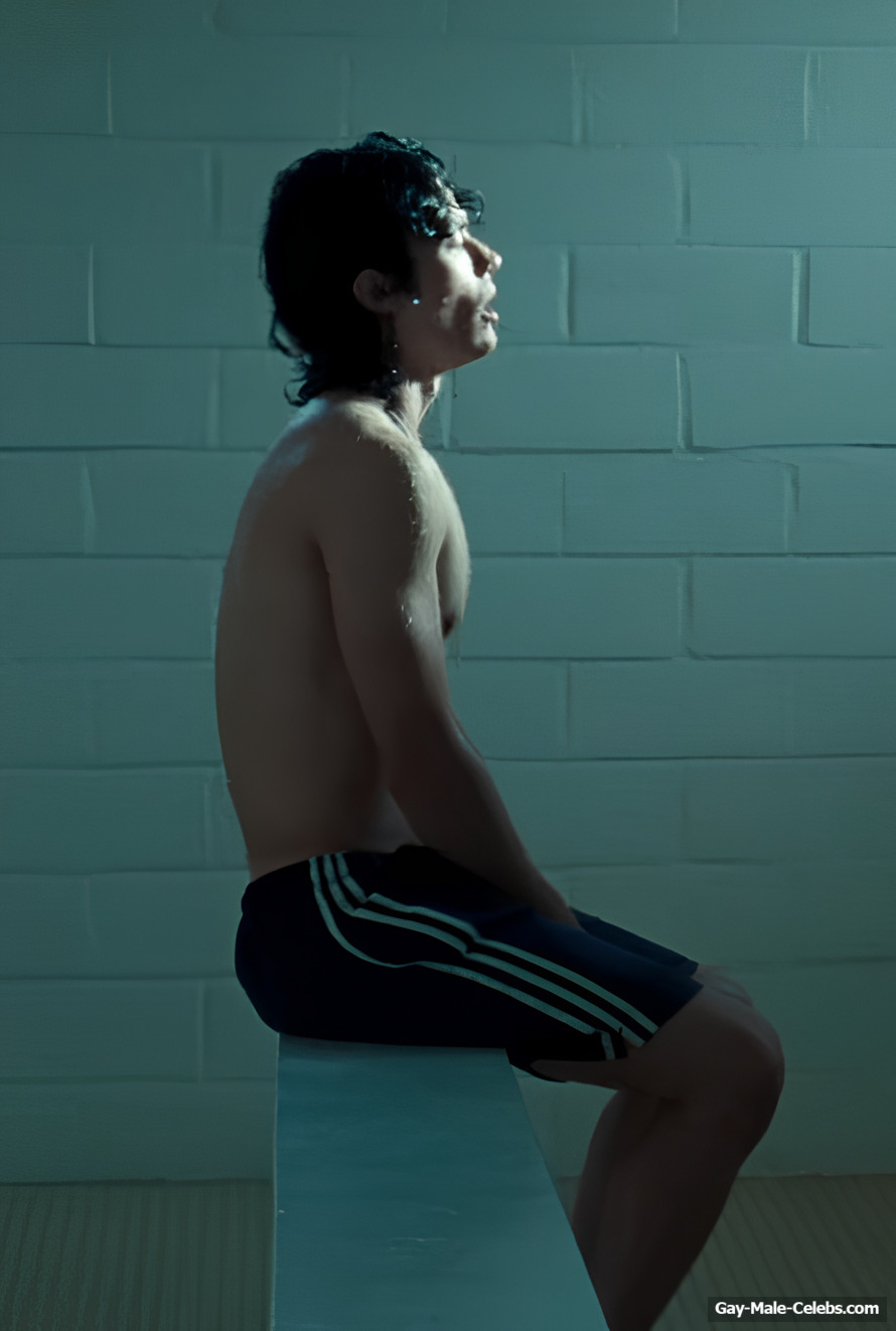 Conan Gray shirtless and sexy pics