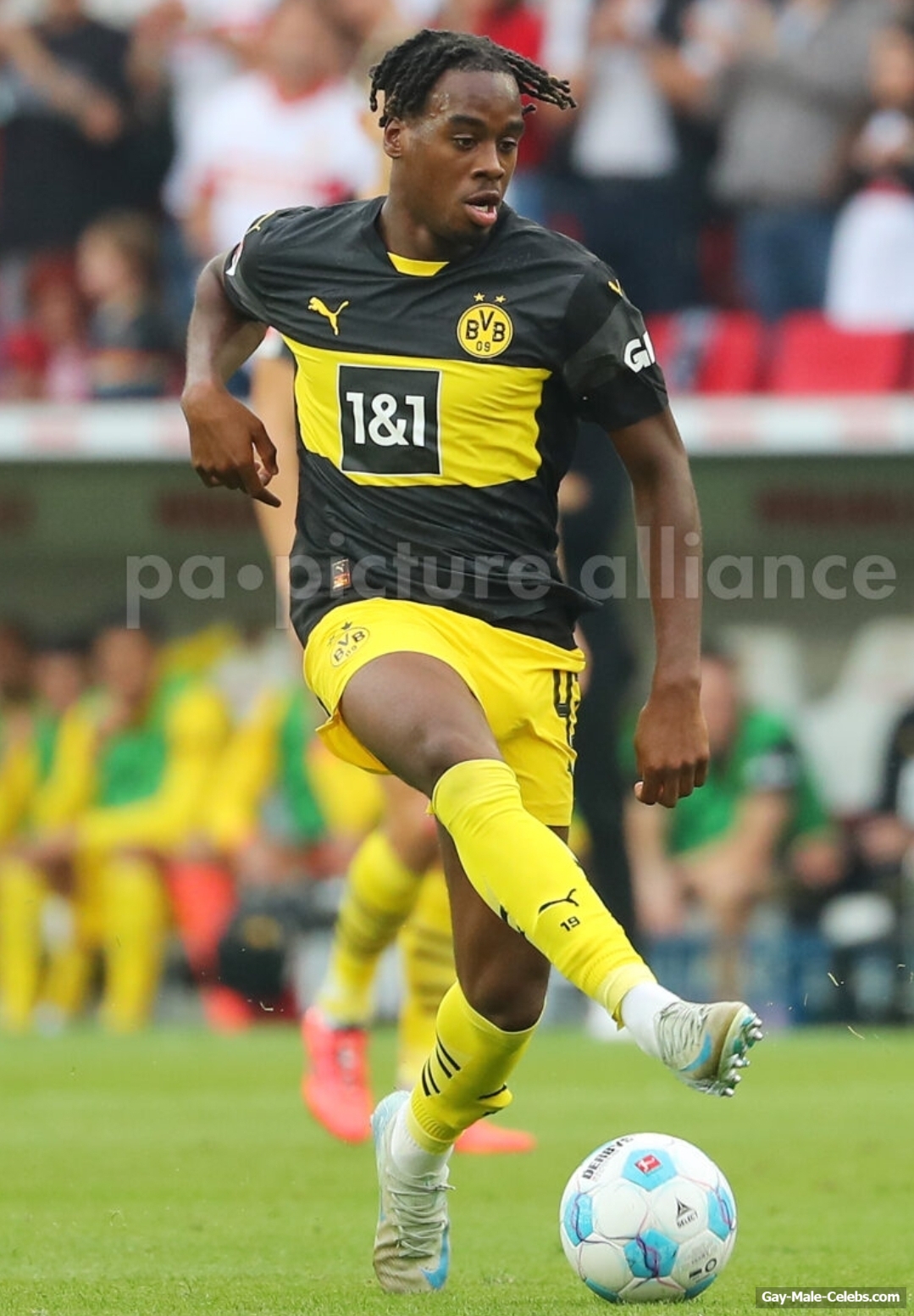 Jamie Gittens Huge Cock Bulge And Shirtless Pics