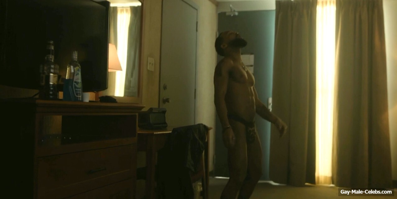 Johnny Ray Gill In Cross