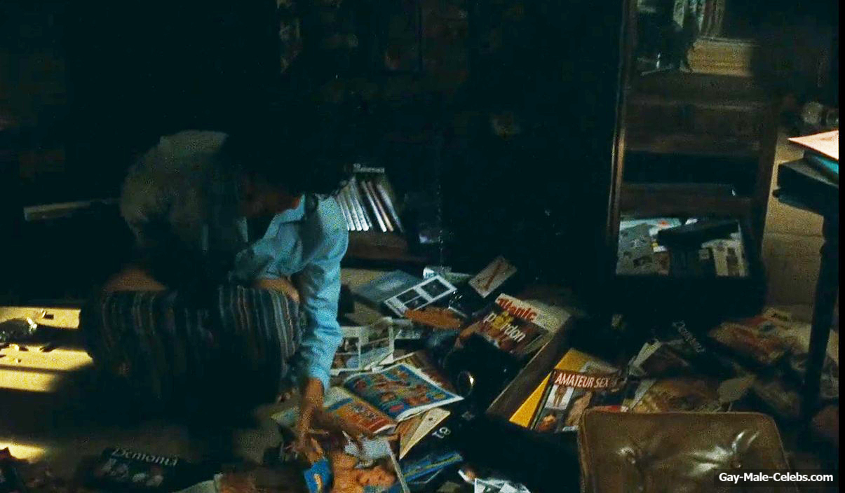 Louis Garrel Jerk Off And Uncensored Pee Scenes in Ma Mere