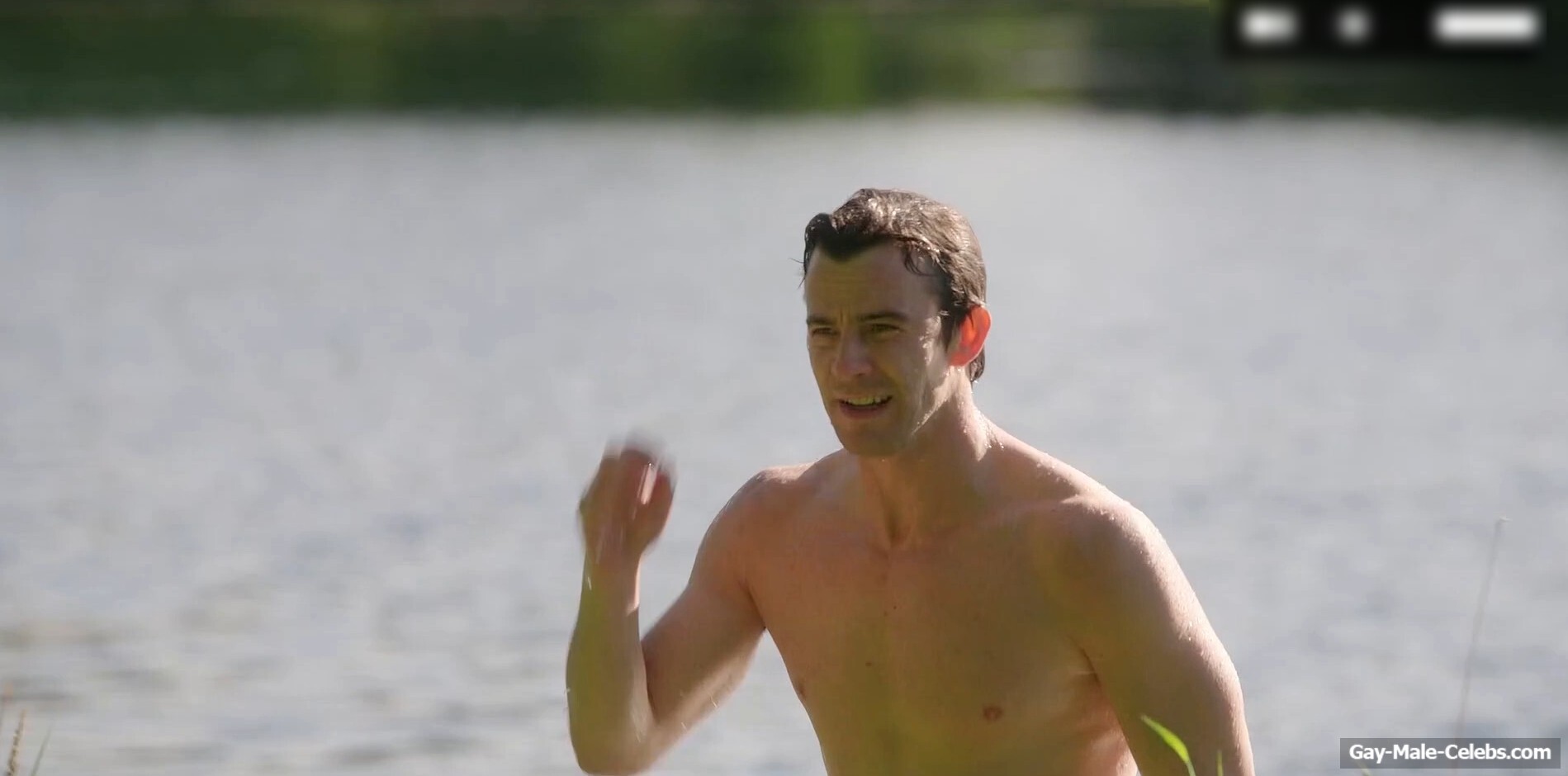 Luke Thompson Nude Scenes in Bridgerton