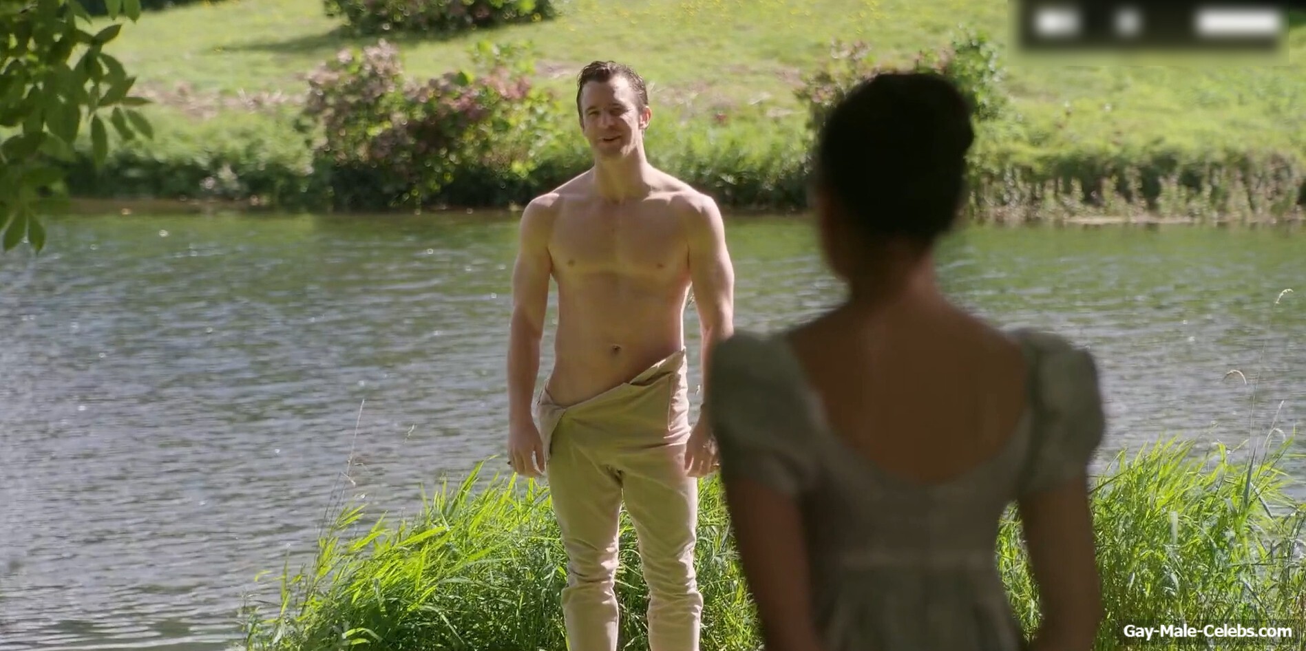 Luke Thompson Nude Scenes in Bridgerton