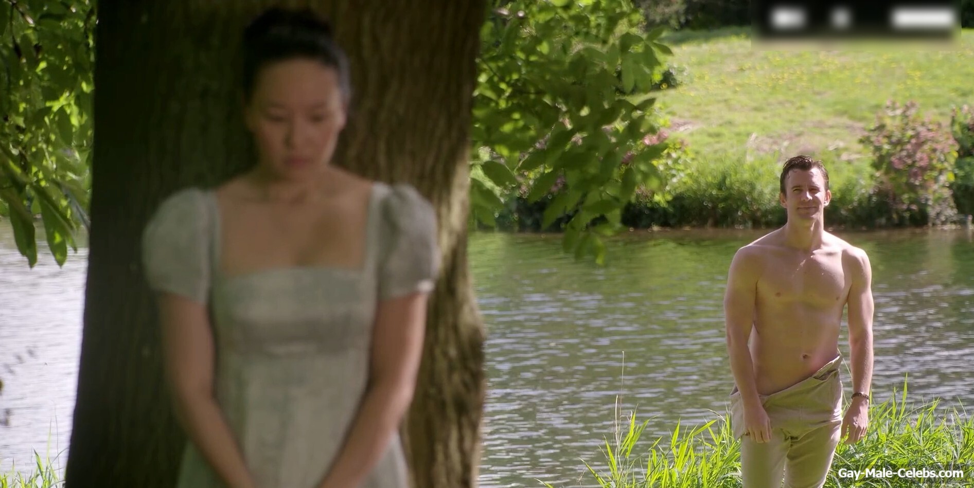 Luke Thompson Nude Scenes in Bridgerton