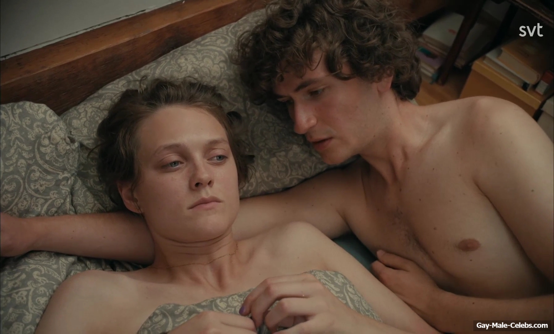 Odin Romanus nude scenes in Leva Lite