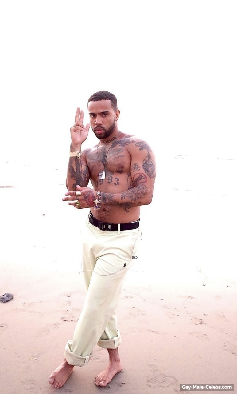 Vic Mensa nude and underwear pics