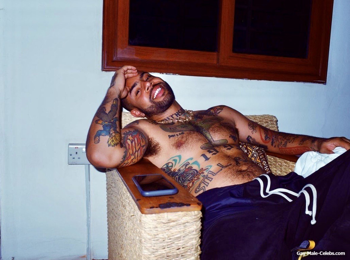 Vic Mensa nude and underwear pics