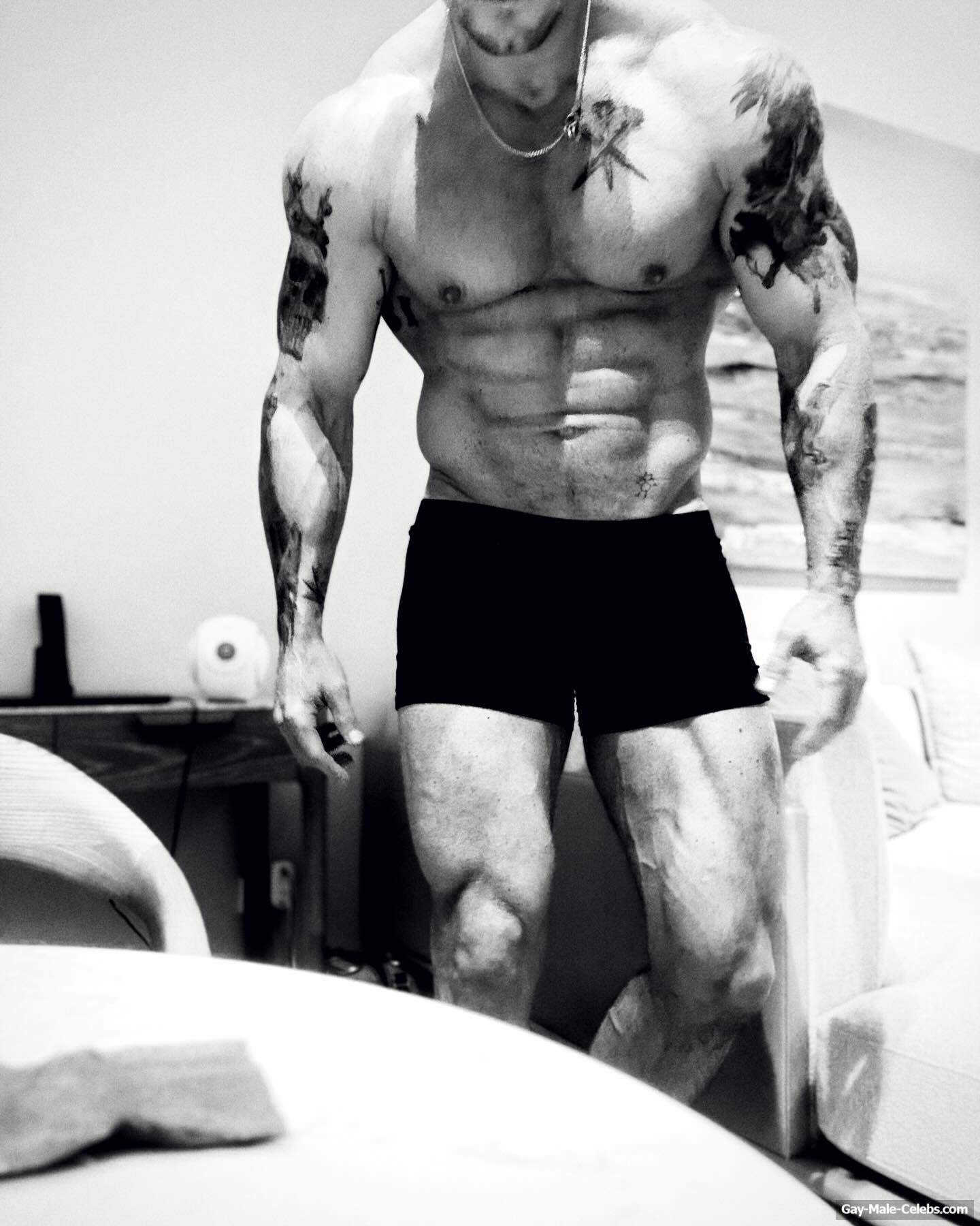 Alan Ritchson underwear