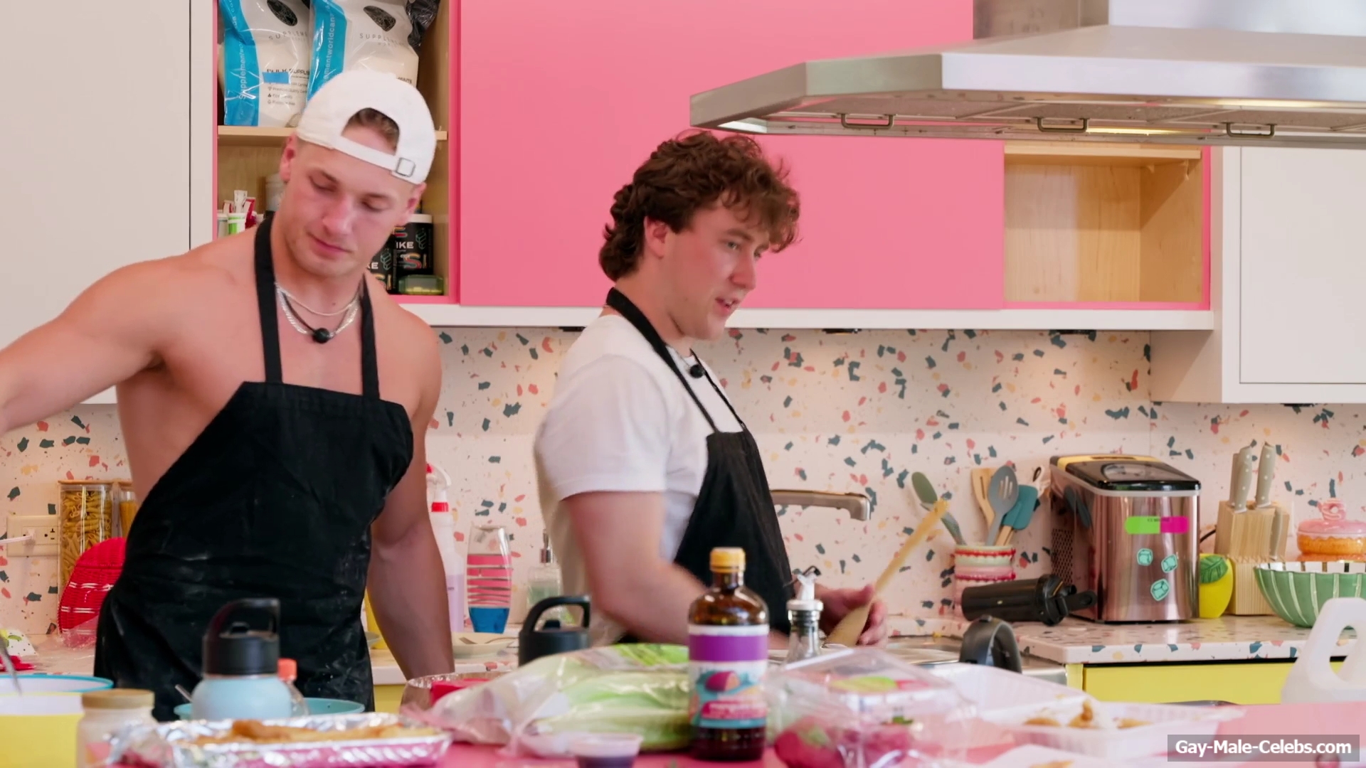 Bauer Swystun nude in Canada Shore