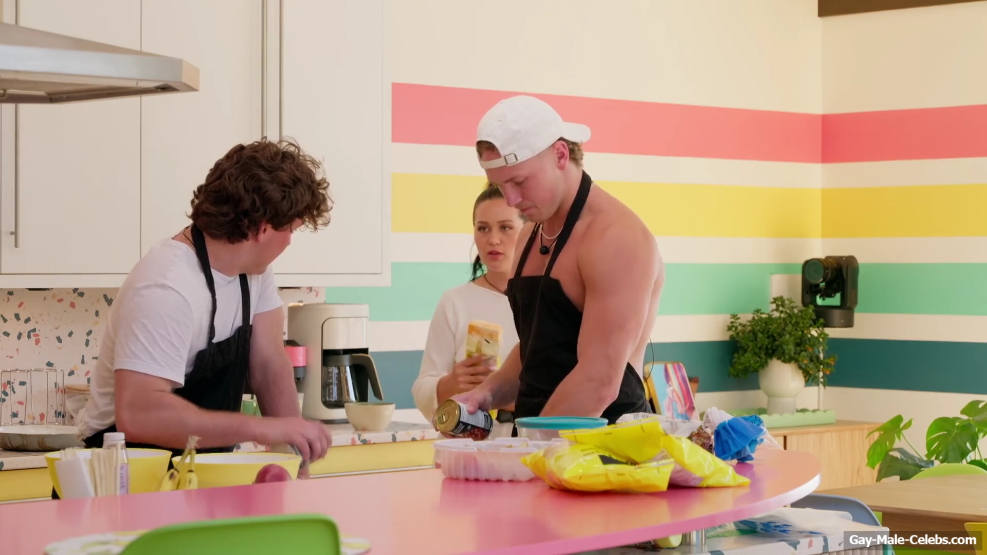 Bauer Swystun nude in Canada Shore