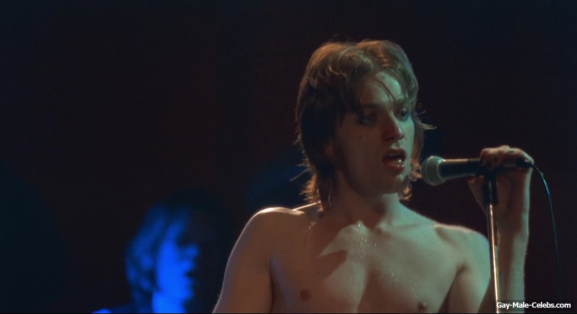 Ewan McGregor frontal nude in Velvet Goldmine