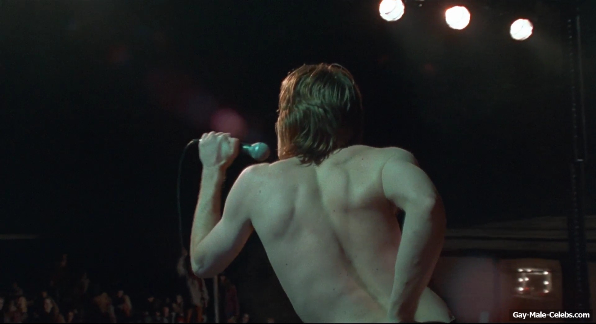 Ewan McGregor frontal nude in Velvet Goldmine