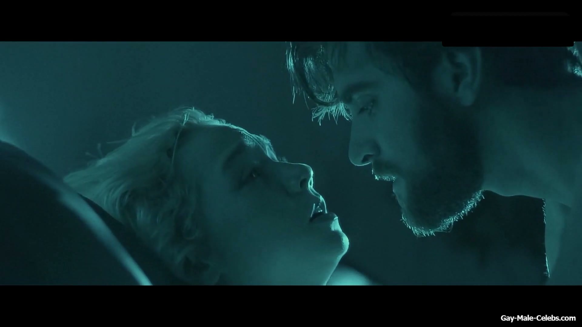 Landon Liboiron frontal nude in Come True