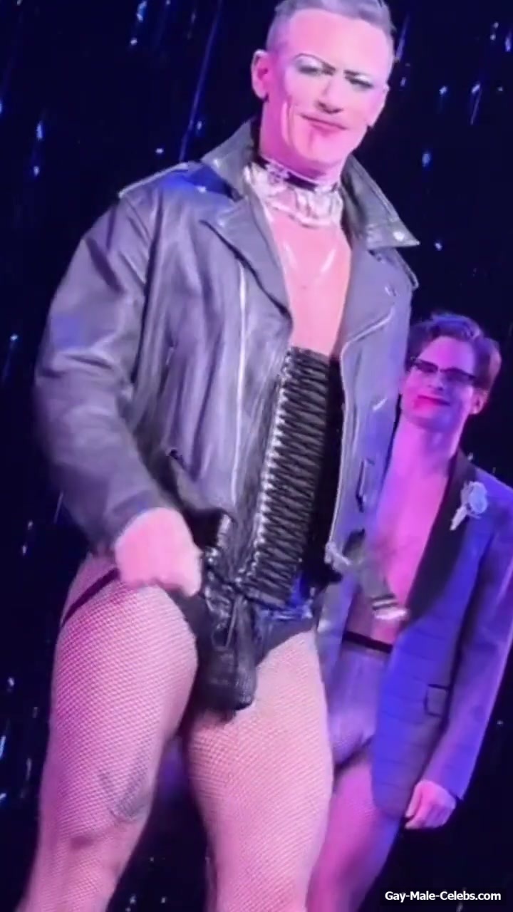 Luke Evans penis nude