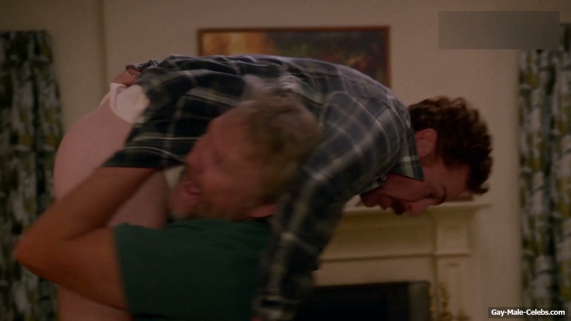 Scott Grimes Nude Ass And Sexy Funy Scenes in Ted