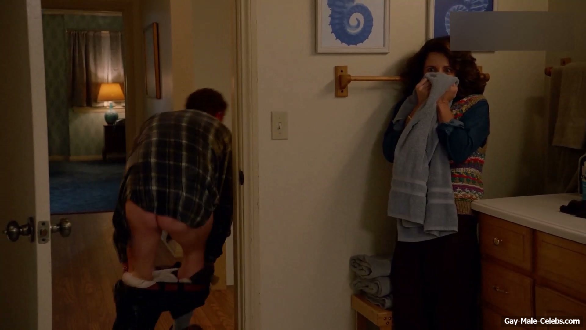 Scott Grimes Nude Ass And Sexy Funy Scenes in Ted