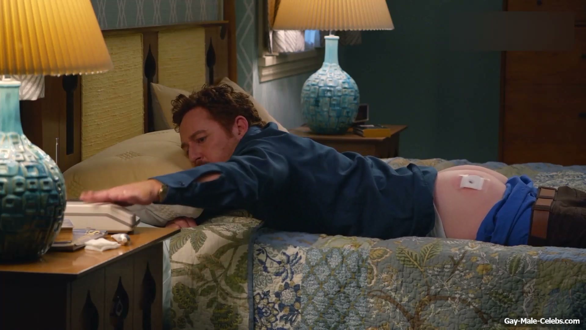 Scott Grimes Nude Ass And Sexy Funy Scenes in Ted