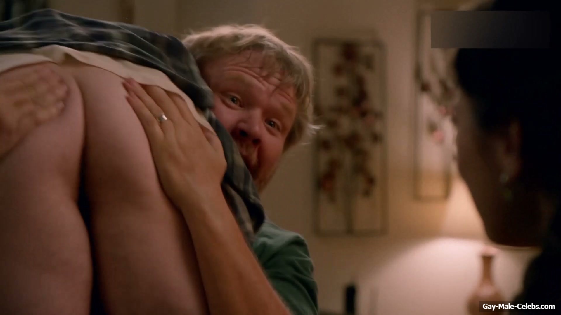 Scott Grimes Nude Ass And Sexy Funy Scenes in Ted