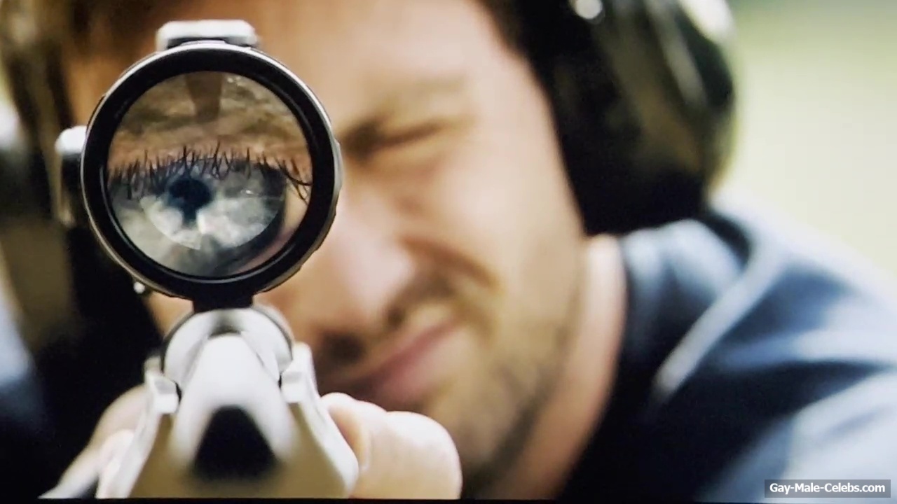 Aaron Taylor-Johnson nude shower scene in Fuze