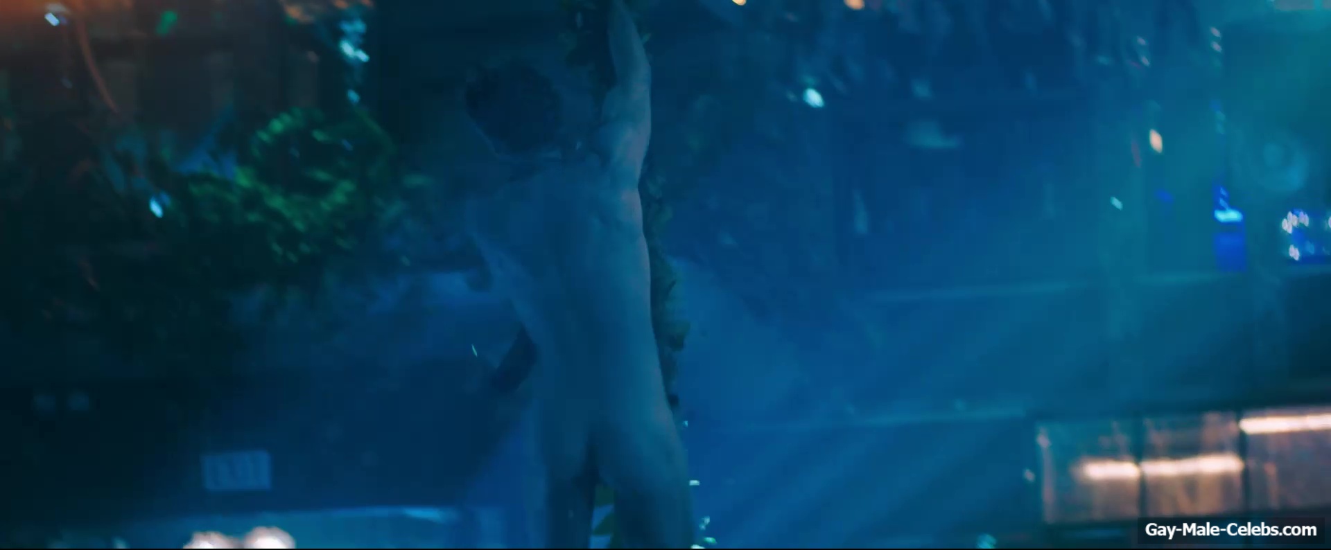 Benjamin Bratt naked