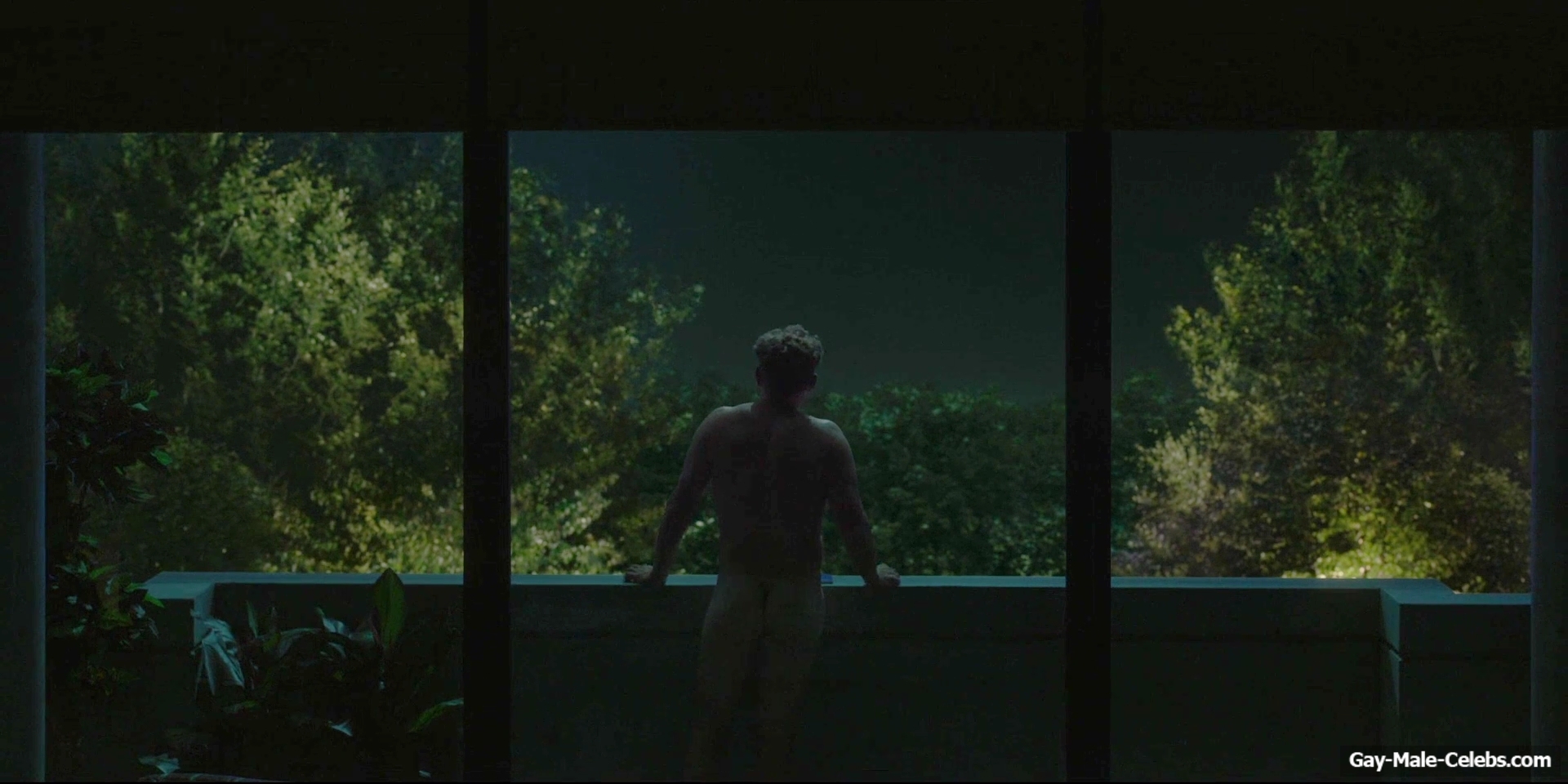 Billy Magnussen nude scenes in The Audacity