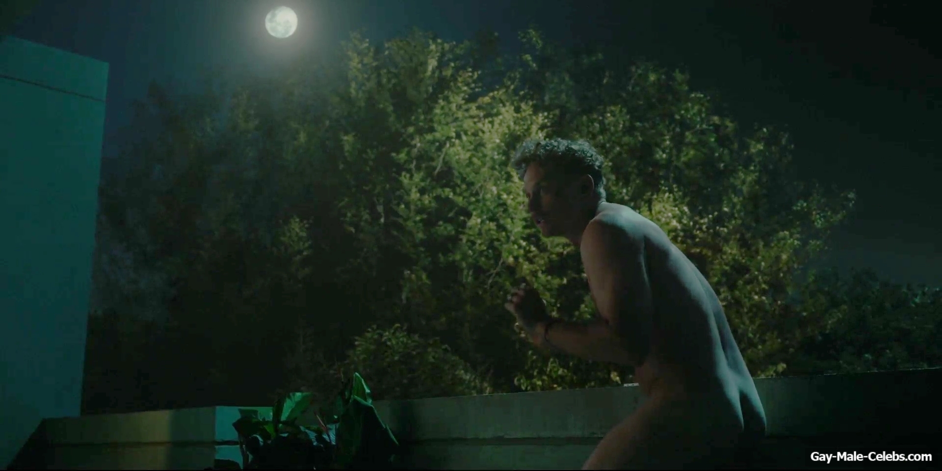 Billy Magnussen nude scenes in The Audacity