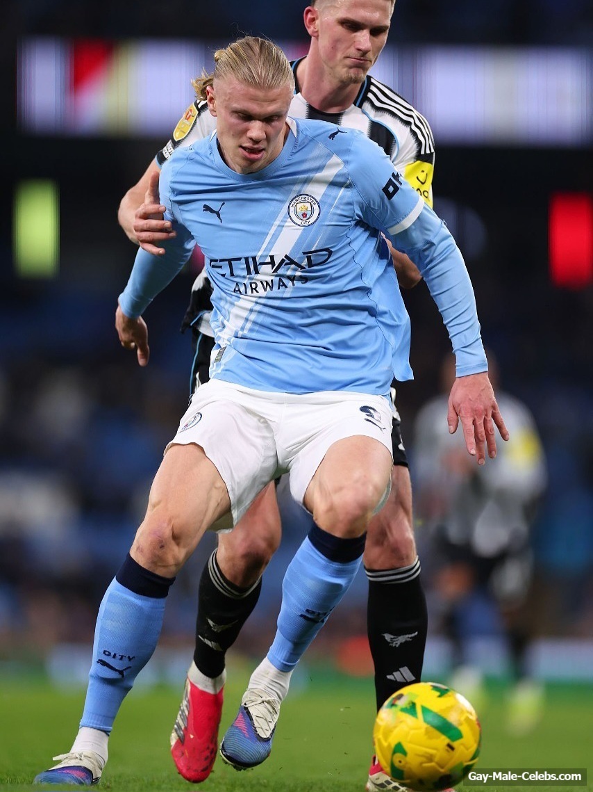 Erling Haaland Huge Penis Bulge Photos