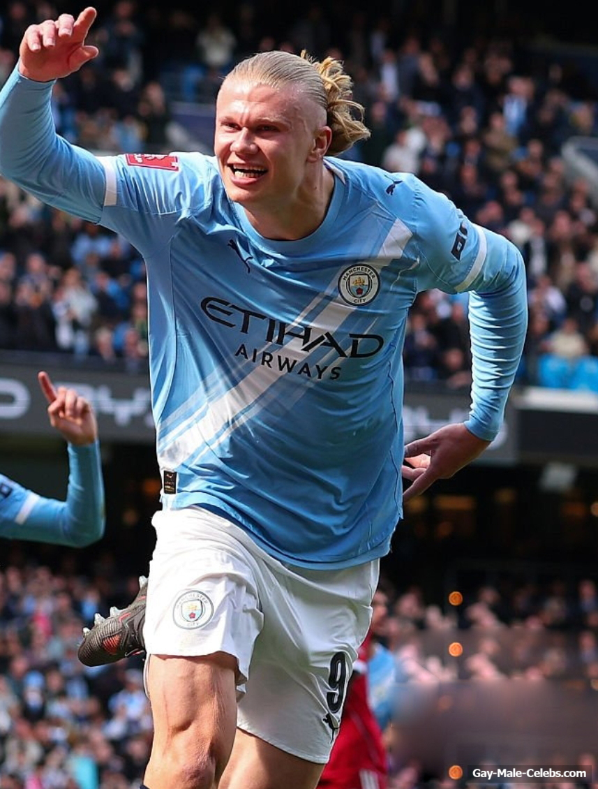 Erling Haaland Huge Penis Bulge Photos