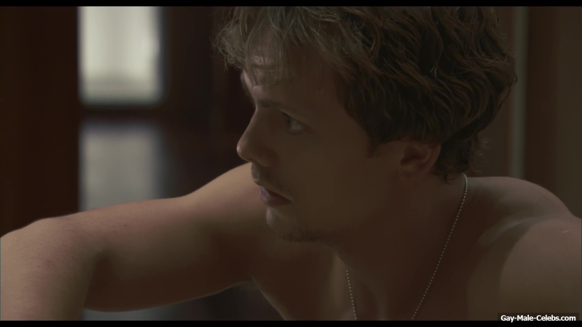 Julian Morris frontal nude in Donkey Punch