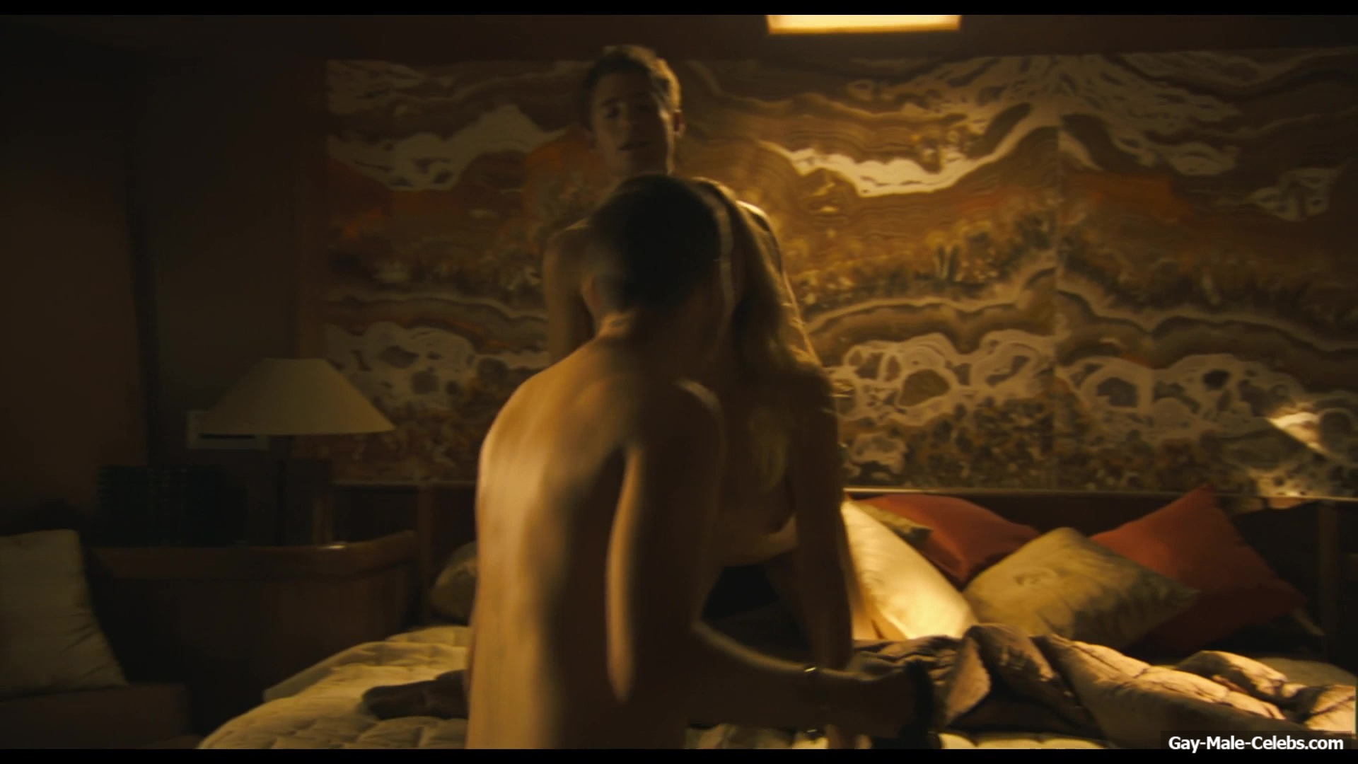 Julian Morris frontal nude in Donkey Punch