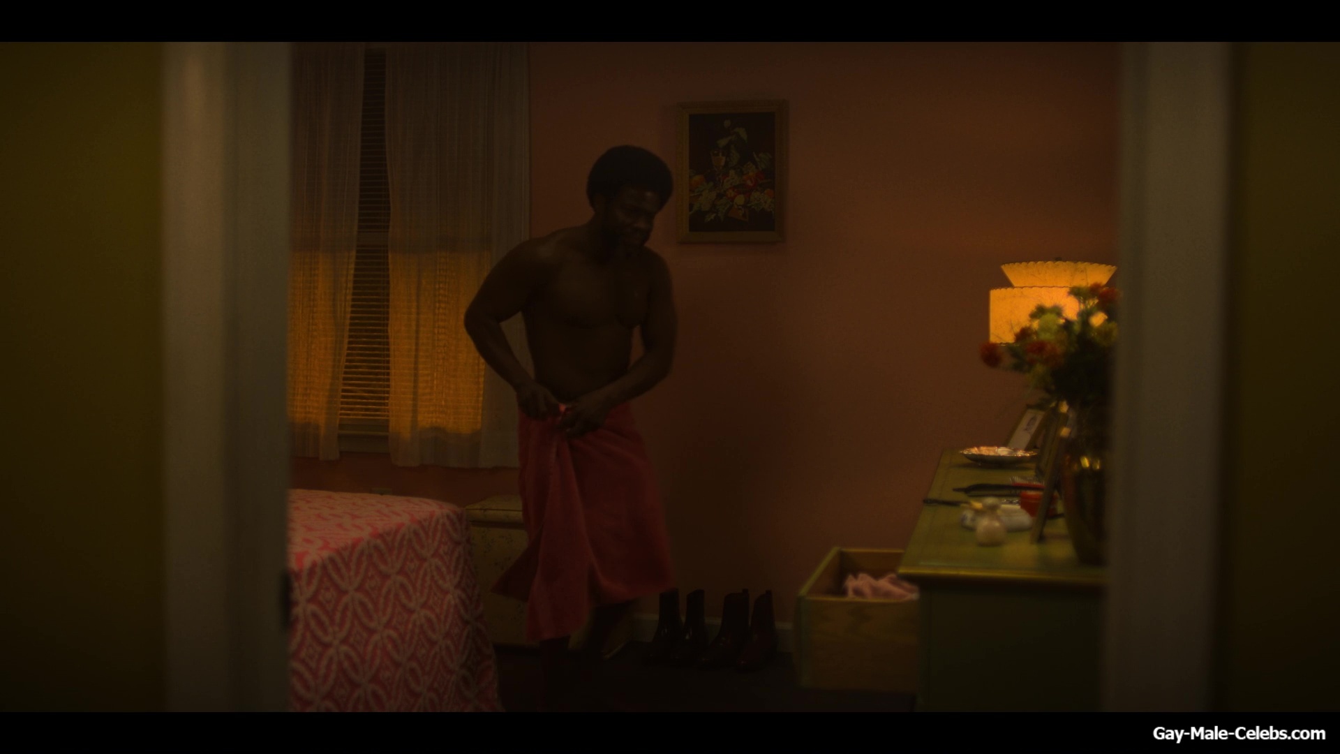 Kevin Hart Nude in Fight Night The Million Dollar Heist