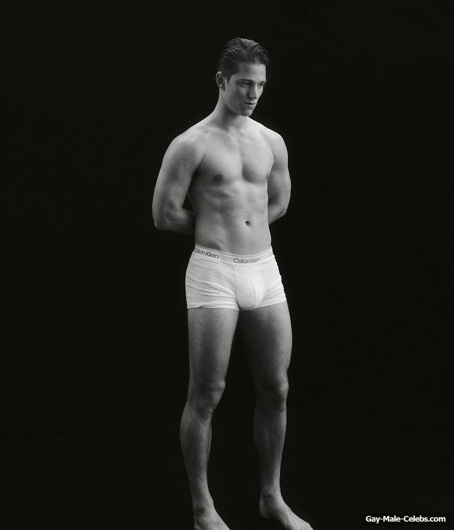 Nico Greetham nudity