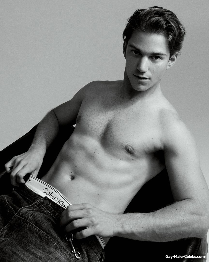 Nico Greetham Naked And Underwear Photos