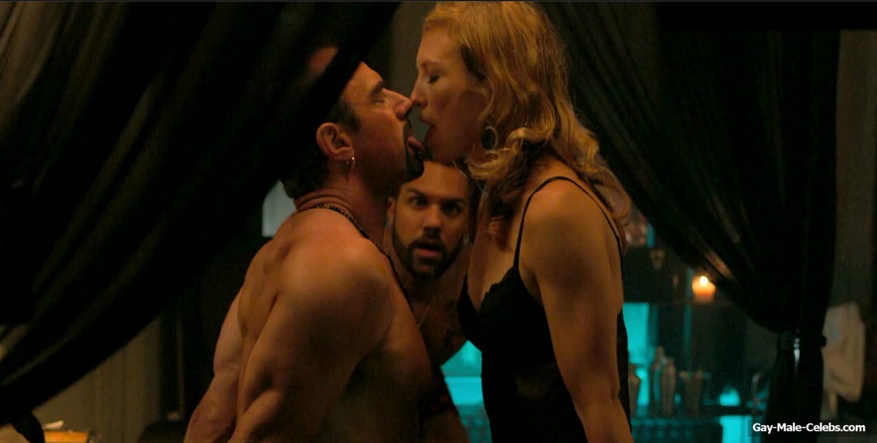 Christopher Meloni sex scenes