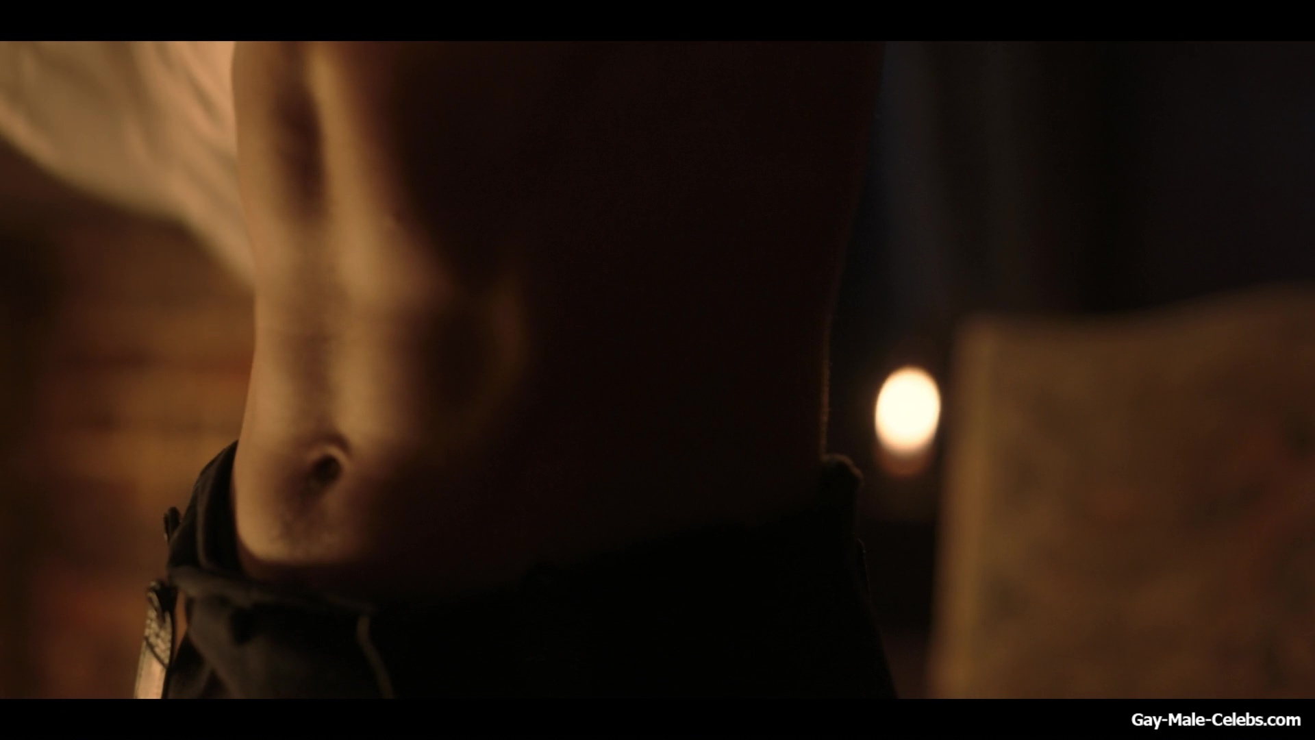 Rege-Jean Page Nude Sex Scenes in Bridgerton