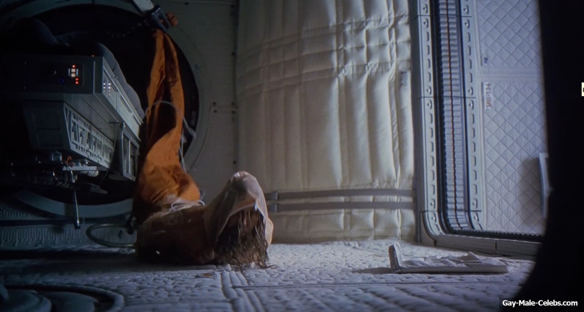 Ryan Gosling Sexy Underwear Ass Scenes in Project Hail Mary