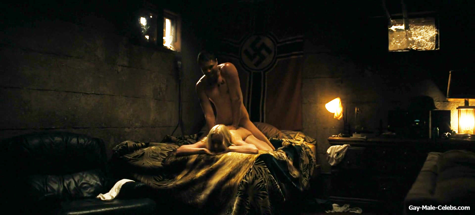 Toby Wallace Nude and Dick Bulge Scenes in Euphoria