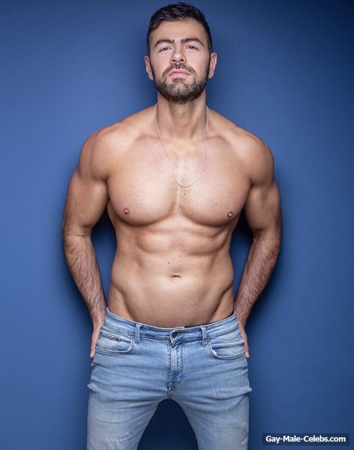 David Tag nudes