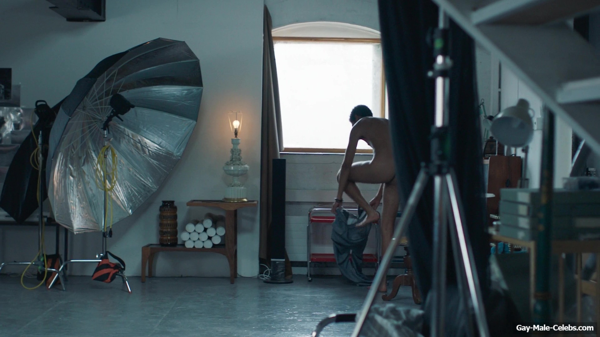 Lancelot Ncube nude scenes in Normal People