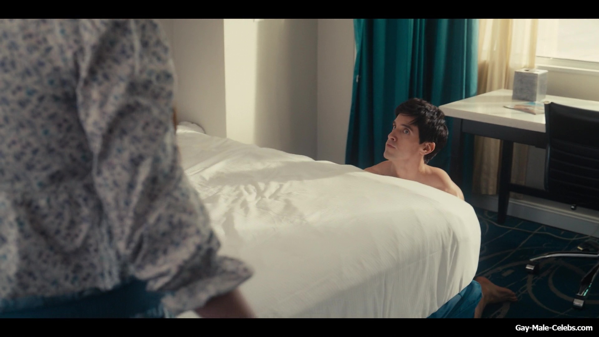 Paul W Downs Nude And Sexy in Hacks