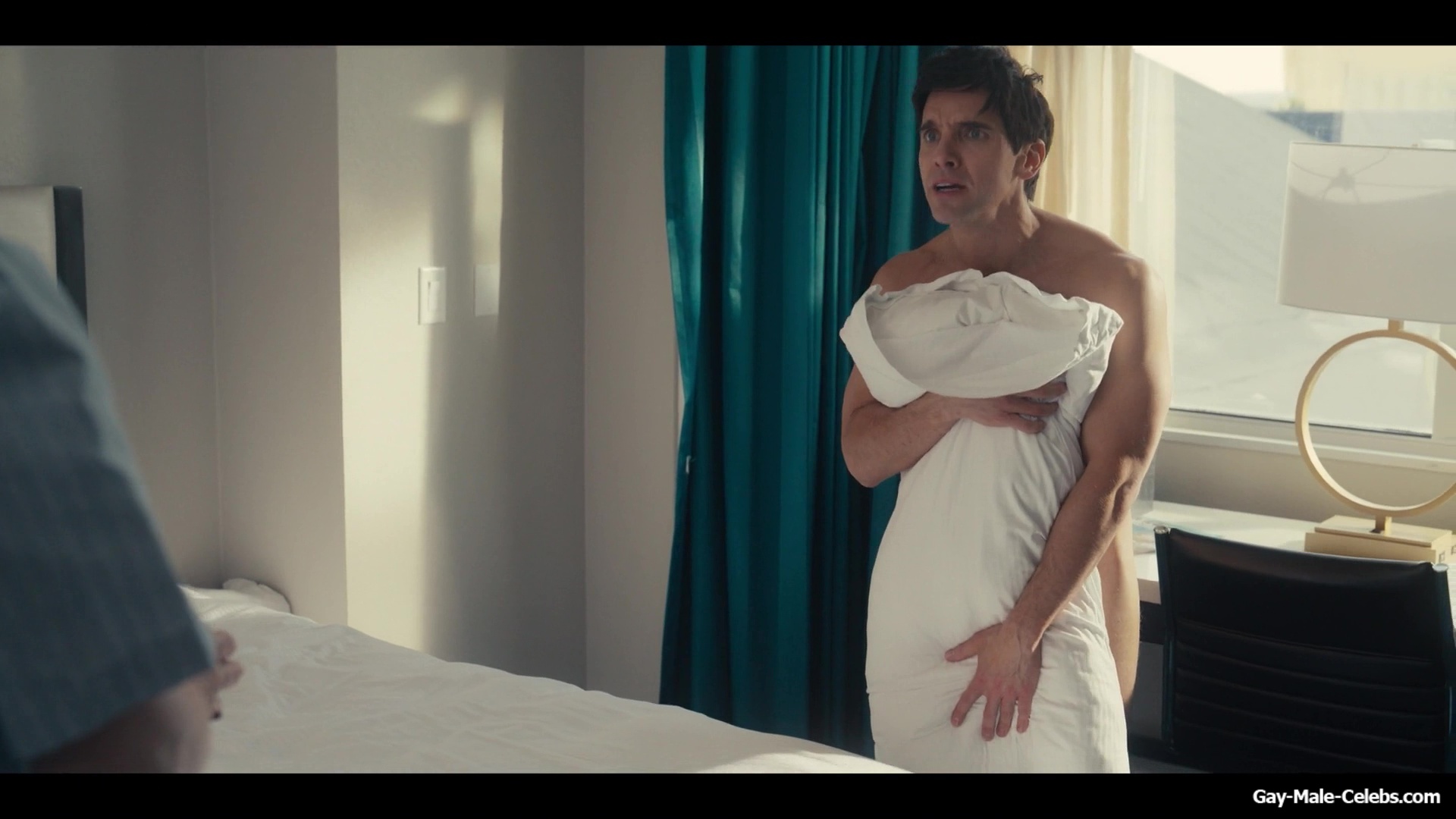 Paul W Downs Nude And Sexy in Hacks