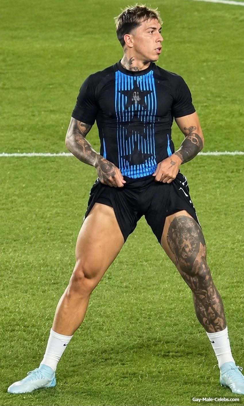 Enzo Fernandez Cock Bulge And Shaved Pubis Pics