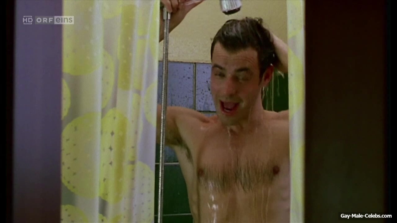 Felix Eitner Nude Dick In Shower Scenes in The Trio