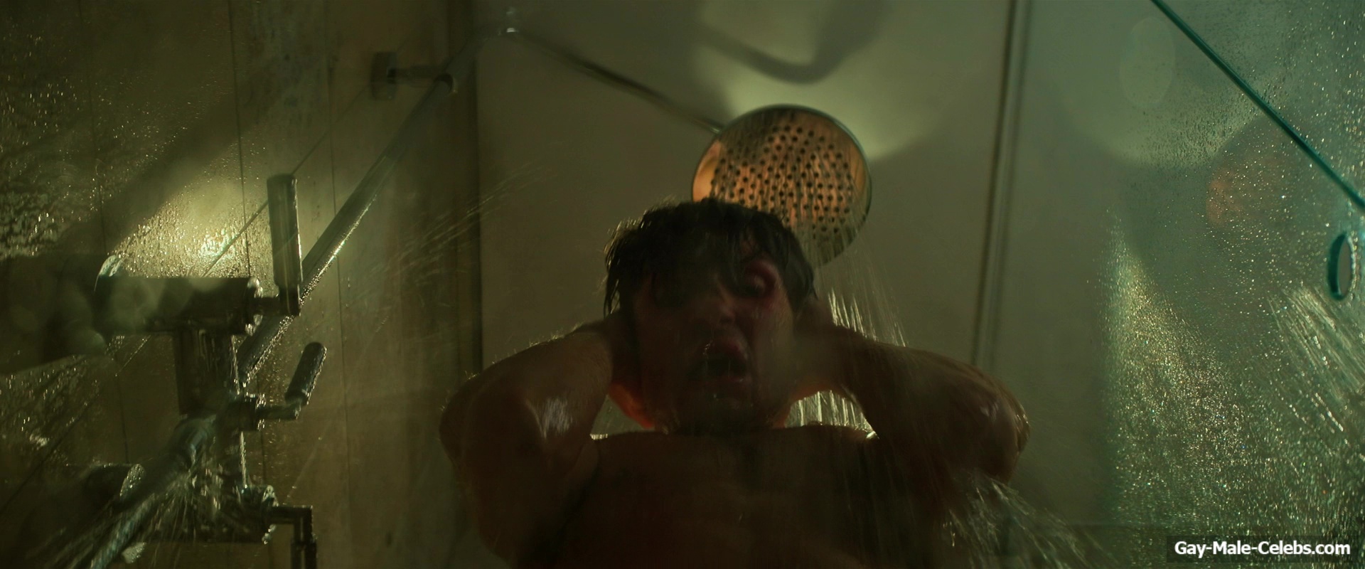 Isac Calmroth Nude Shower Scenes in Doktor Glas