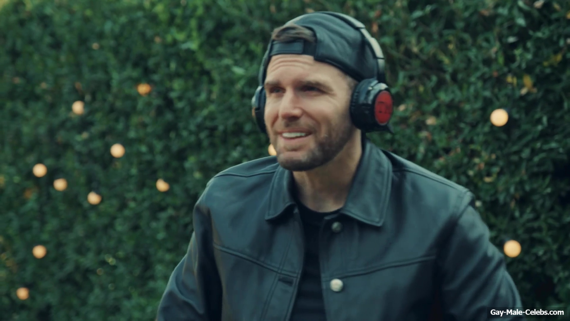 Joel Dommett Dick Bulge And Underwear in Taskmaster
