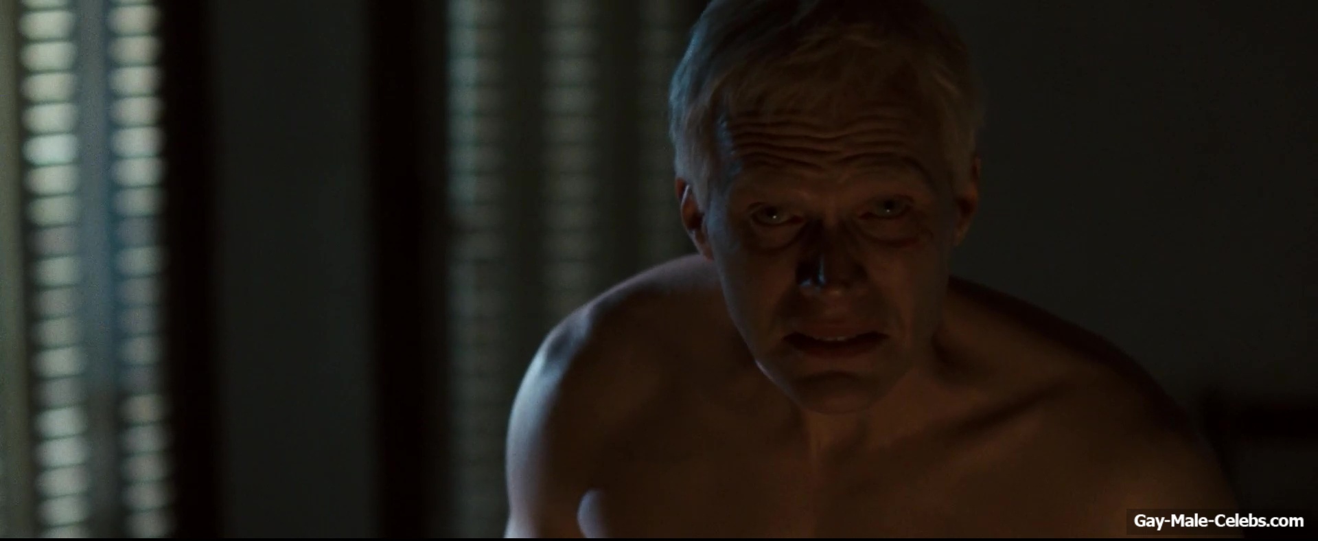 Paul Bettany Nude And NSFW Scenes in The Da Vinci Code
