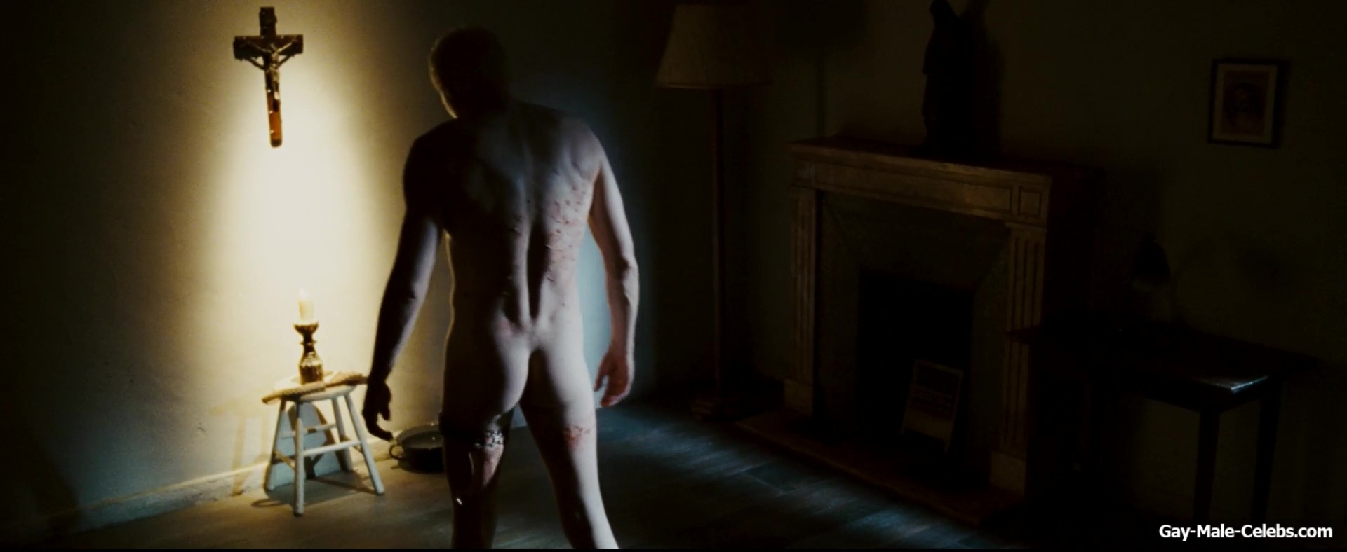 Paul Bettany Nude And NSFW Scenes in The Da Vinci Code